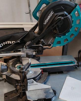 Troncatrice legno e alluminio