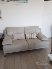 Divani due posti Divani & Divani