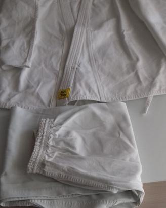 Kimono Taè Yang, Domyos e accessori