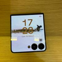 Samsung Z flip7 256gb