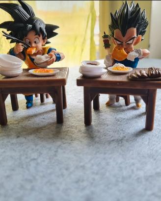 Action figures Goku e Vegeta 