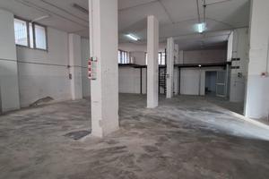 LOCAL E ARTiGiANALE C/3 di 200 MQ CASALNUOVO