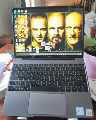 Huawei MateBook 13 - i5 10th ssd 512 ram 8gb win11