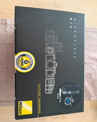 Nikon Z5 II + NIKKOR Z 28-75mm f/2.8 Kit – Nuovo