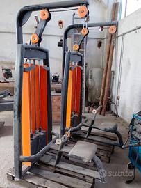 Attrezzi professionali da Palestra Con Permuta