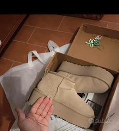 Ugg con plateau 