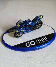 Modellino Moto Yamaha M1 Rossi