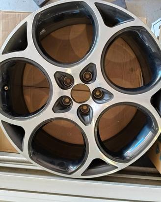 cerchi originali alfa romeo tonale 19 pollici 