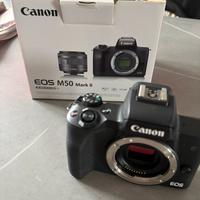Canon EOS M50 Mark II + obiettivo EF-M 15-45