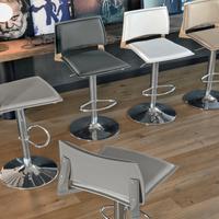 4 sgabelli bar regolabili con schienale