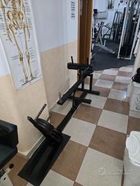 attrezzatura palestra 