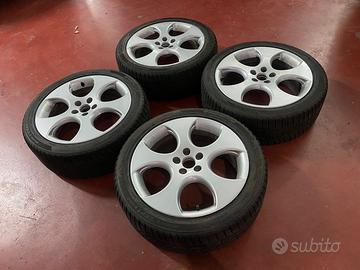 Cerchi 17" Volkswagen Polo gti e gomme invernali