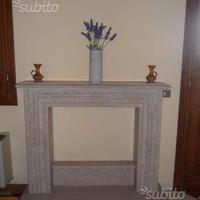 Caminetto cornice in marmo Giallo d'Istria antica