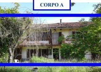 Immobile in asta di 362 m² con più di 5 locali a C
