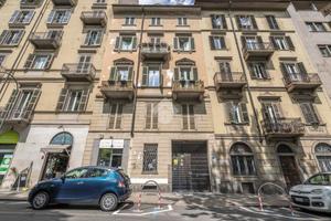 MONOLOCALE A TORINO