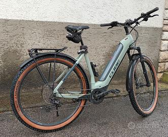 EBike Cube
