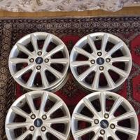 Cerchi In Lega Ford Fiesta 3398192098
