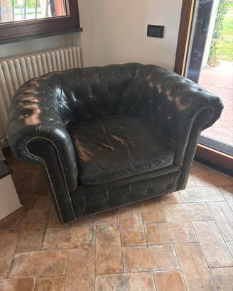 Poltrona Chesterfield in cuoio