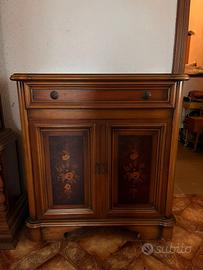 Mobile in legno vintage