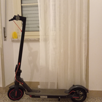 Monopattino elettrico aovopro usato