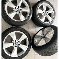 Cerchi in lega con gomme invernali  225/50/R18