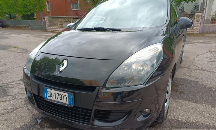 Renault Scenic 1.5 dCi Confort