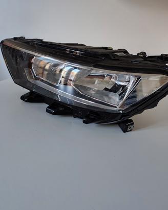 Fari anteriori sx Volkswagen T-roc