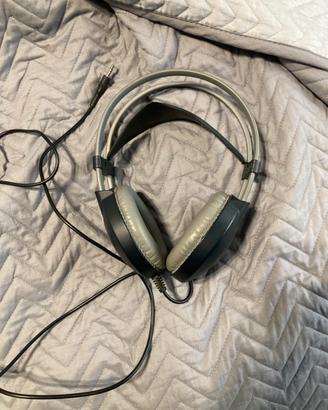 Cuffie AKG K77