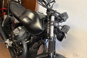 Moto Guzzi V7 Stone