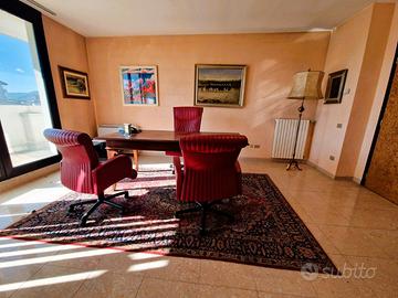 UFFICIO IN CENTRO A MONTEORTONE – ABANO TERME
