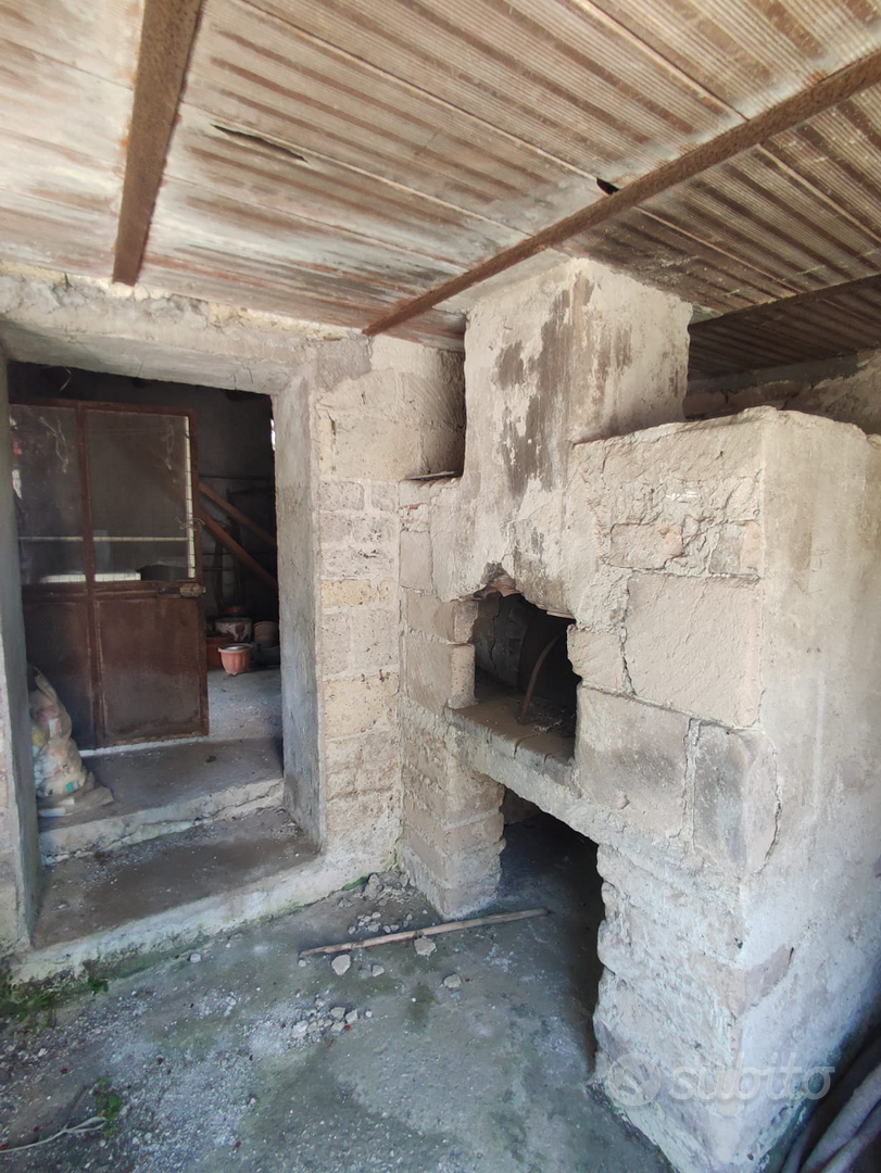 Rustico da ristrutturare - Vista 2