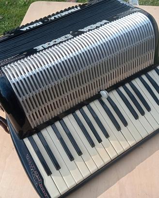 fisarmonica vintage 