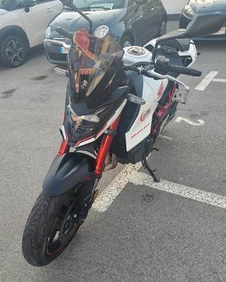 Honda Hornet 750 SPORT.Da Vetrina Anno 2025