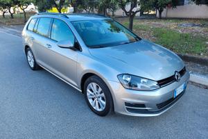 Golf 7 Variant 1.6 TDI 110 CV Manuale + accessori