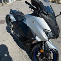 Yamaha T Max 530