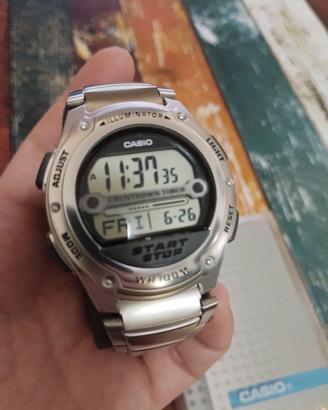 Orologio Casio con scatola
