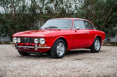Alfa Romeo 2000 GT VELOCE