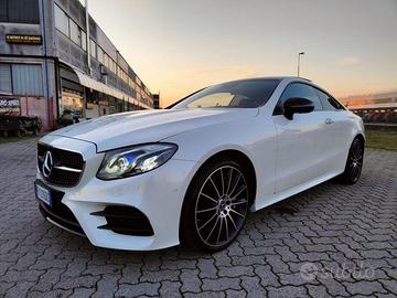 MERCEDES-BENZ E 450 4Matic Premium AMG Tetto Pelle
