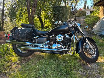 XVS DRAGSTAR 650 CLASSIC