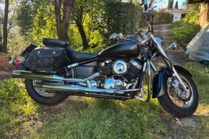 XVS DRAGSTAR 650 CLASSIC