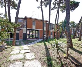 Lido di Spina, eleganza vicino al mare