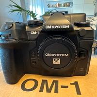 OM SYSTEM OM1 Mark ii - accessori - GARANZIA 03/26