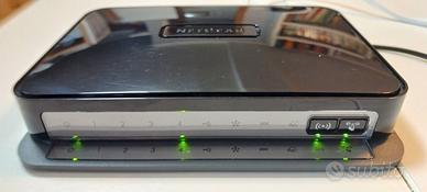 Modem DSL Router DGN2200v4
