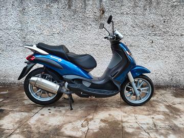 piaggio beverly 