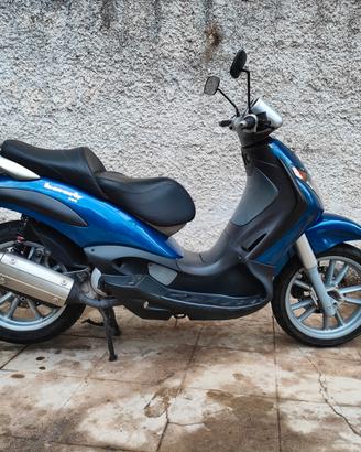 piaggio beverly 
