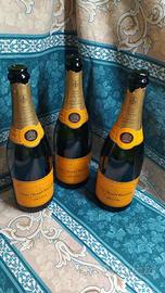 bottiglie vuote Champagne Veuve Clicquot Ponsardin