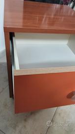 Comodino 2 cassetti in legno