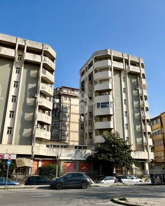 3 LOCALI A PALERMO