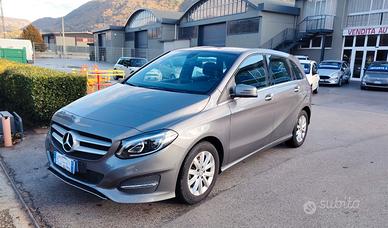 Mercedes-benz B 180 d Automatic Premium