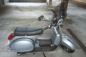 vespa px my  151 con accessori 